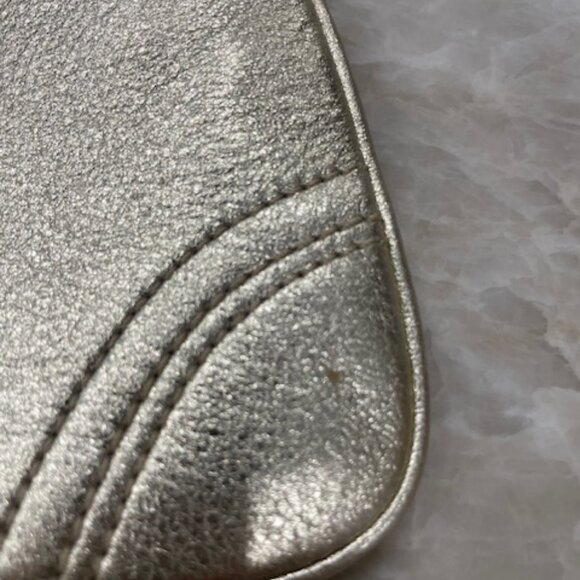 Coach Vintage Metallic Gold Leather White Star Wristlet with Strap - Picture 3 of 7